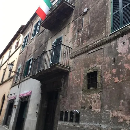 Bed & Breakfast A Palazzo Fortebracci Sutri
